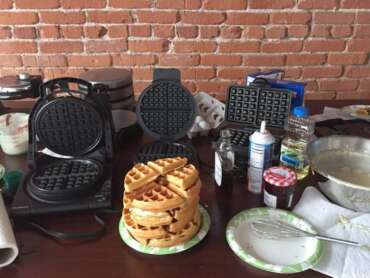 How Do You Use a Bella Rotating Waffle Maker