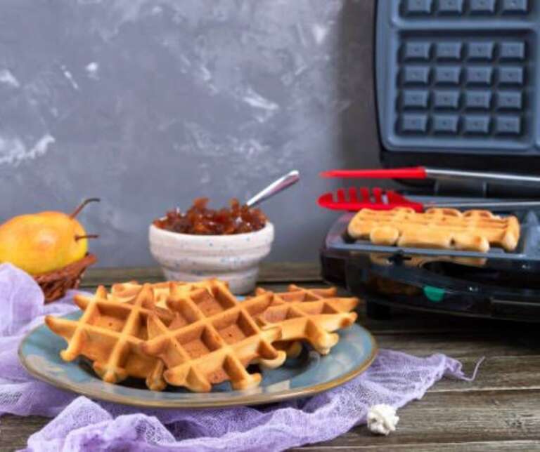How Long Do I Cook Waffles in a Waffle Iron Spicy Buffalo
