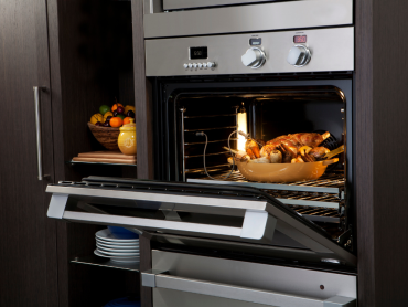 Is It Safe To Eat Food Cooked In A New Oven?