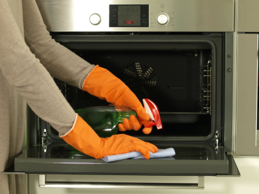 Is Oven Cleaner An Acid or Base?